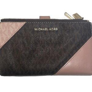 Michael Kors Adele Two-Tone Logo and Leather Smartphone Wallet